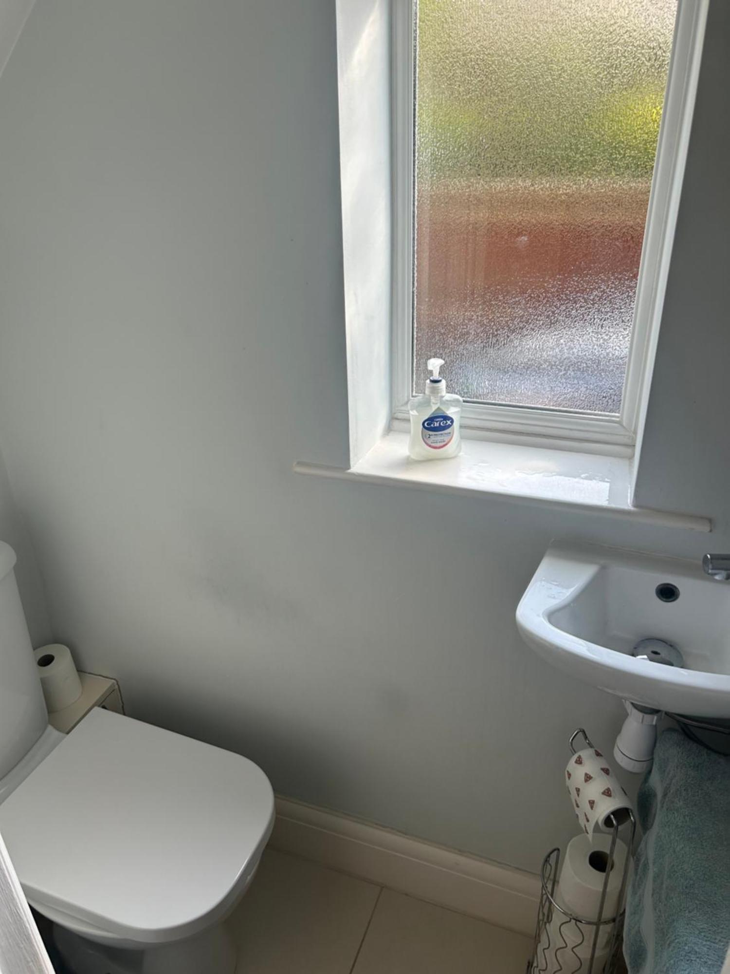 Hazel Grove Quiet Double Bedroom With Garden View, Breakfast מראה חיצוני תמונה